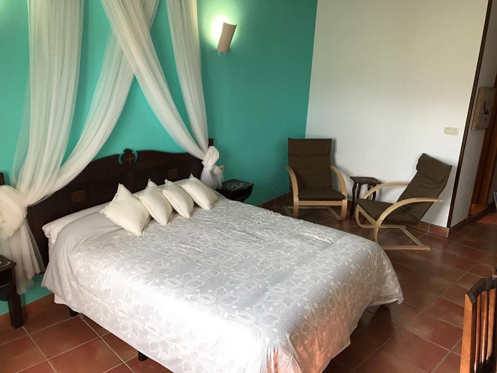 Hospederia Virgen De La Fuente Hotel Peñarroya de Tastavins Buitenkant foto