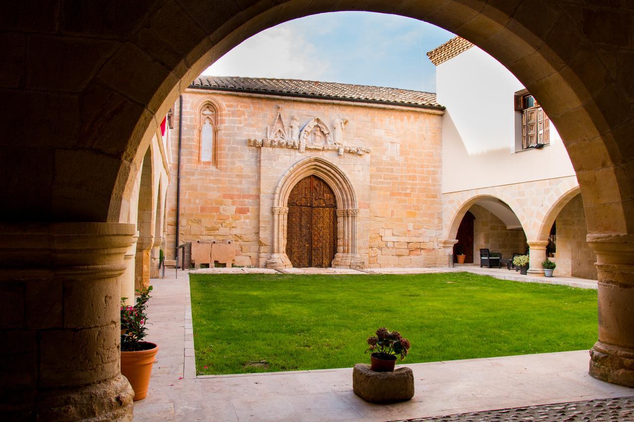 Hospederia Virgen De La Fuente Hotel Peñarroya de Tastavins Buitenkant foto
